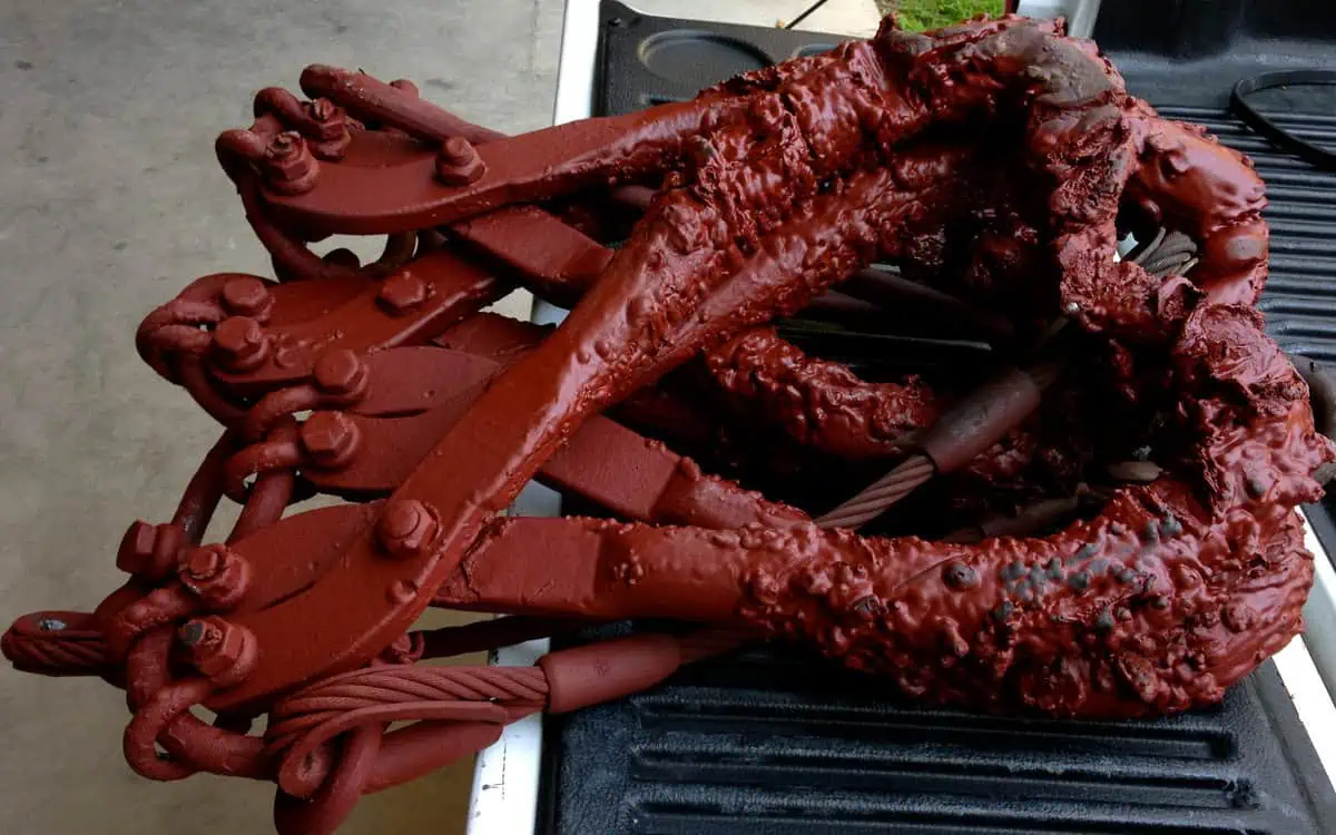 Rusty industrial equipment coated in red corrosion, showing high-capacity solutions for manufacturers.